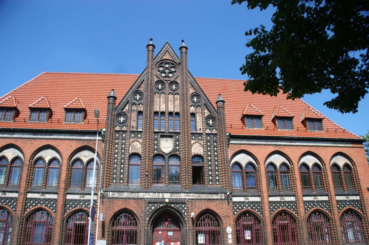 Villa La Val, Apartamenty Wałbrzych Exterior foto